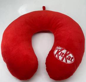 KITKAT NECK PILLOW (